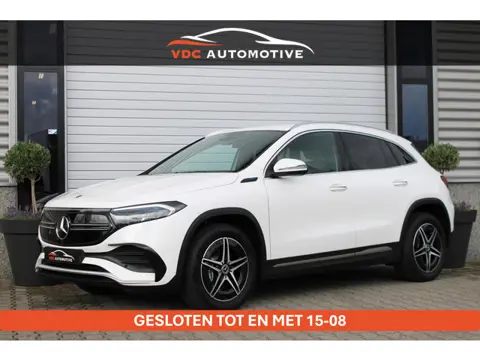 Mercedes-Benz EQA 250 AMG Camera | Trekhaak | Keyless | Widescreen | Sfeerverlichting | 94,2% SOH | 