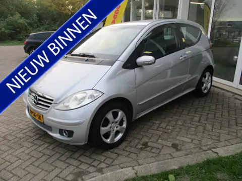 Mercedes-Benz A-Klasse 150 Avantgarde Koppeling defect!