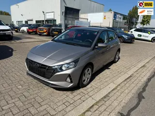 Hyundai I20 1.2 MPI Comfort, Navi, Camera, Stoel/Stuur verwarming, Dealer auto