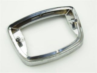 Achterlichtrand vespa lx50/s50 chroom orig. 2eh