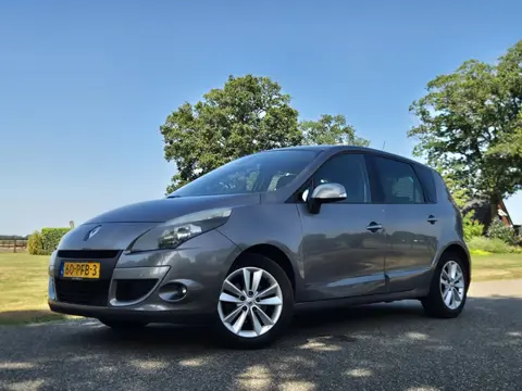 Renault Scénic 1.4 TCE Celsium (bj 2011)