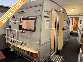 Kip Kompakt Special 37 	EKV LET OP 6X KIP KOMPAKT