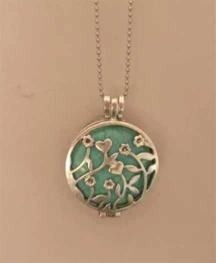 Kettingen met vervangbare steen, prachtig! Mi moneda style!