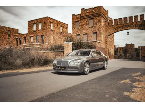 Bentley Flying Spur 4.0 V8 | Bitrubo | Dual tone interiour | Memory | Backseat Memory