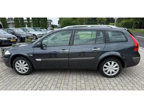 Renault Mégane Grand Tour 2.0-16V Privilège