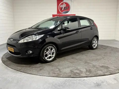 Ford Fiesta 1.25 Titanium, Clima, Cruise, Parkeersensoren, 15 inch lichtmetaal, Isofix, Prijs inclus