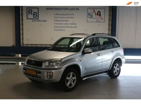 Toyota RAV4 2.0-16V VVT-i Sol / NW APK / AIRCO / 5 DRS / HAAK / TOP DEAL ! ! !
