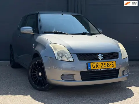 Suzuki Swift 1.3 | Airco | 3 Deurs | Bluetooth |