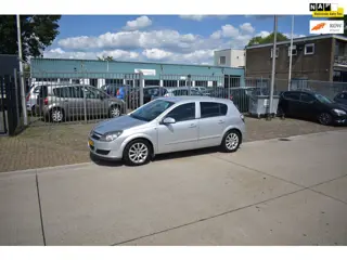 Opel Astra 1.6 Enjoy