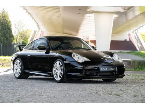 Porsche 911 996 3.6 Coupé GT3