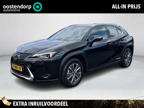 Lexus UX 300e Business 54 kWh | Carplay | Stoelverwarming | Parkeercamera | Adaptive cruise control 