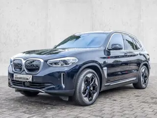 BMW iX3 80 kWh (210kW/286pk) ** LED, LEDER, PANORAMA, MEMORY, H&K SOUND, 20-inch LMV ** 1e EIG - UNF
