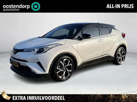 Toyota C-HR 1.8 Hybrid Bi-Tone | Navigatie | Stoelverwarming | 18 inch LM-Velgen | Trekhaak |