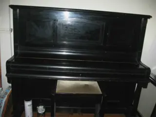 Antieke Uebel &amp; Lechleiter