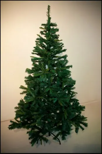 Partij Kunstkerstbomen te koop