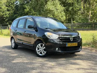 Dacia Lodgy 1.2 TCe Blackline 5p.LET OP /motorstoring