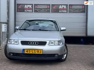 Audi A3 1.6 Attraction NIEUWE APK