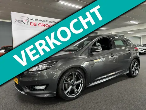Ford Focus 1.0 ST-Line NL-auto/ LMV/Navi/ Apple carplay/ Android