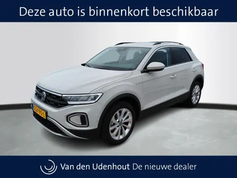 Volkswagen T-Roc 1.0 TSI Life Edition | Multimedia pakket | Camera | VERWACHT