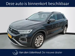 Volkswagen T-Roc 1.5 TSI Life Edition | Multimedia Pakket | Camera | VERWACHT