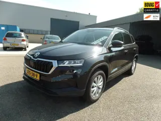 Skoda KAROQ 1.5 TSI ACT Business TREKHAAK OPTIE'S 2025 AUTOMAAT