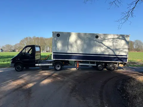 Mercedes-Benz 412 D-S Trekker + oplegger