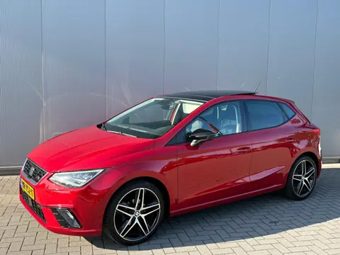 SEAT Ibiza 95PK TSI FR Business Intense Pano-dak/Camera/Navigatie/Carplay-android/Parkeerhulp