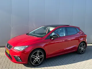 SEAT Ibiza 95PK TSI FR Business Intense Pano-dak/Camera/Navigatie/Carplay-android/Parkeerhulp
