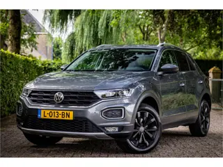 Volkswagen T-Roc 1.5 TSI Style Camera LED Carplay Stoelverwarming