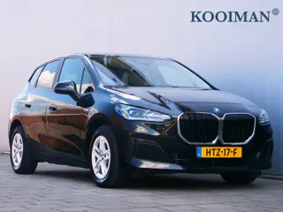 BMW 2 Serie Active Tourer 225e xDrive 245 Pk Automaat Navi / DAB / Camera / Apple Carplay