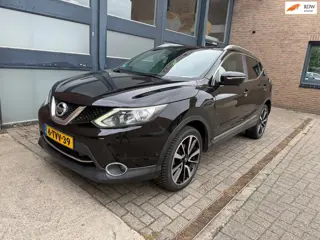 Nissan Qashqai 1.2 Premier Edition, Dealer onderhouden