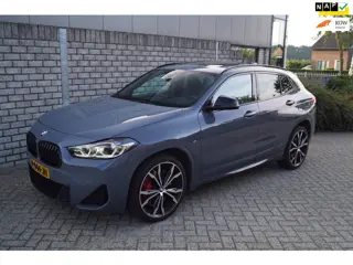 BMW X2 SDrive20i Business Edition Plus M Sport Autom Panodak Leder Navi Camera Clima Head-Up Cruise 