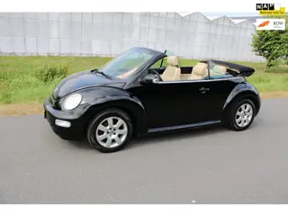 Volkswagen New Beetle Cabriolet 1.6 met Leder en Airco en elektrische Kap