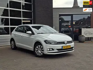 Volkswagen Polo 1.0 TSI Comfortline | Virtual Cockpit | Parkeersensoren voor + achter | App connect