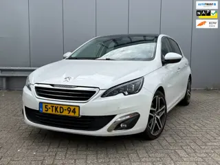 Peugeot 308 1.6 THP Première | Navigatie | Panoramadak | Climate Control | Lichtmetalen velgen