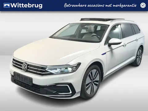 Volkswagen Passat Variant 1.4 TSI PHEV GTE Business / AUTOMAAT/ PANO/ TREKHAAK/ STANDKACHEL/ 360 CAM