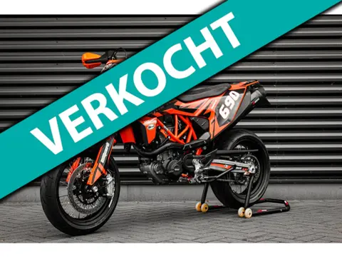 KTM Tour KTM Tour 690 SMC R SUPERMOTO / 1DKM / 1STE EIGENAAR / 75PK / NIEUWSTAAT / SPECIAL RB-EDITIO