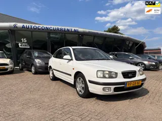 Hyundai Elantra 2.0i-16V GLS, Airco Automaat, Navi, Inruil mogelijk.
