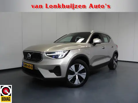 Volvo XC40 1.5 T4 Plug-In Hybrid Core Bright NAVI/CAMERA/LED/18"LMV!