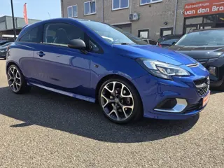 Opel Corsa 1.6 Turbo OPC 207Pk Panoramadak Navi CarPlay Leder Climate Cruise Ctr Stoel+Stuurverwarmi
