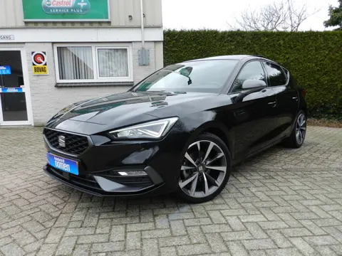 SEAT Leon 1.5 eTSI FR Business Intense Beats Audio System - Panorama dak - Apple CarPlay - Android A
