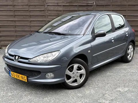 Peugeot 206 1.6-16V Air-line 5DRS / Airco / Nieuwe APK / NAP