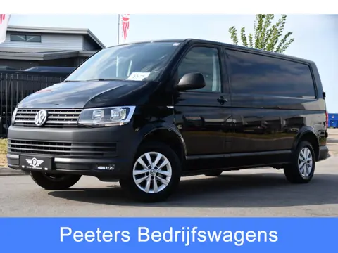 Volkswagen Transporter 2.0 TDI L2H1 Highline Cruise, Stoelverwarming, 140pk, Trekhaak, Sensoren, Mul