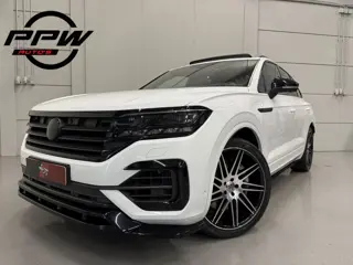 Volkswagen Touareg R 3.0 TSi 4MOTION eHybrid 462PK PANO/PUGLIA/LUCHTVERING/NACHT-ZICHT/TREKHAAK/22"/