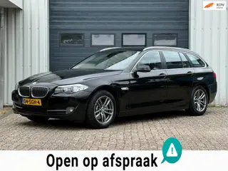 BMW 5-serie Touring 523i Executive NAVI / LEER / CRUISE