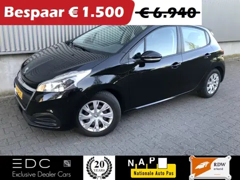 Peugeot 208 1.2 Automaat Navi | PDC | Cruise | Airco | Trekhaak | DAB Etc.