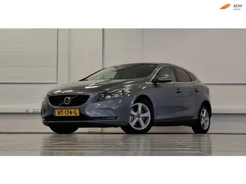Volvo V40 1.5 T2 Momentum 2e Eigenaar Navi LED Goed onderhouden