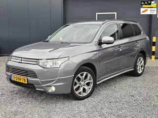 Mitsubishi Outlander 2.0 PHEV Intense +