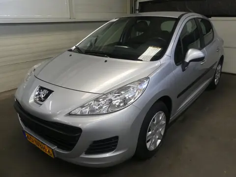 Peugeot 207 1.4 VTi X-line - Trekhaak - Weinig Km Nap