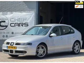 Seat Leon 1.8 TURBO TOPSPORT|NAP|AIRCO|DEALEROH|BOEKJES|6BAK!